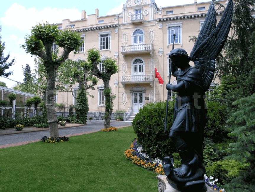 Saint Michel Fransız Lisesi